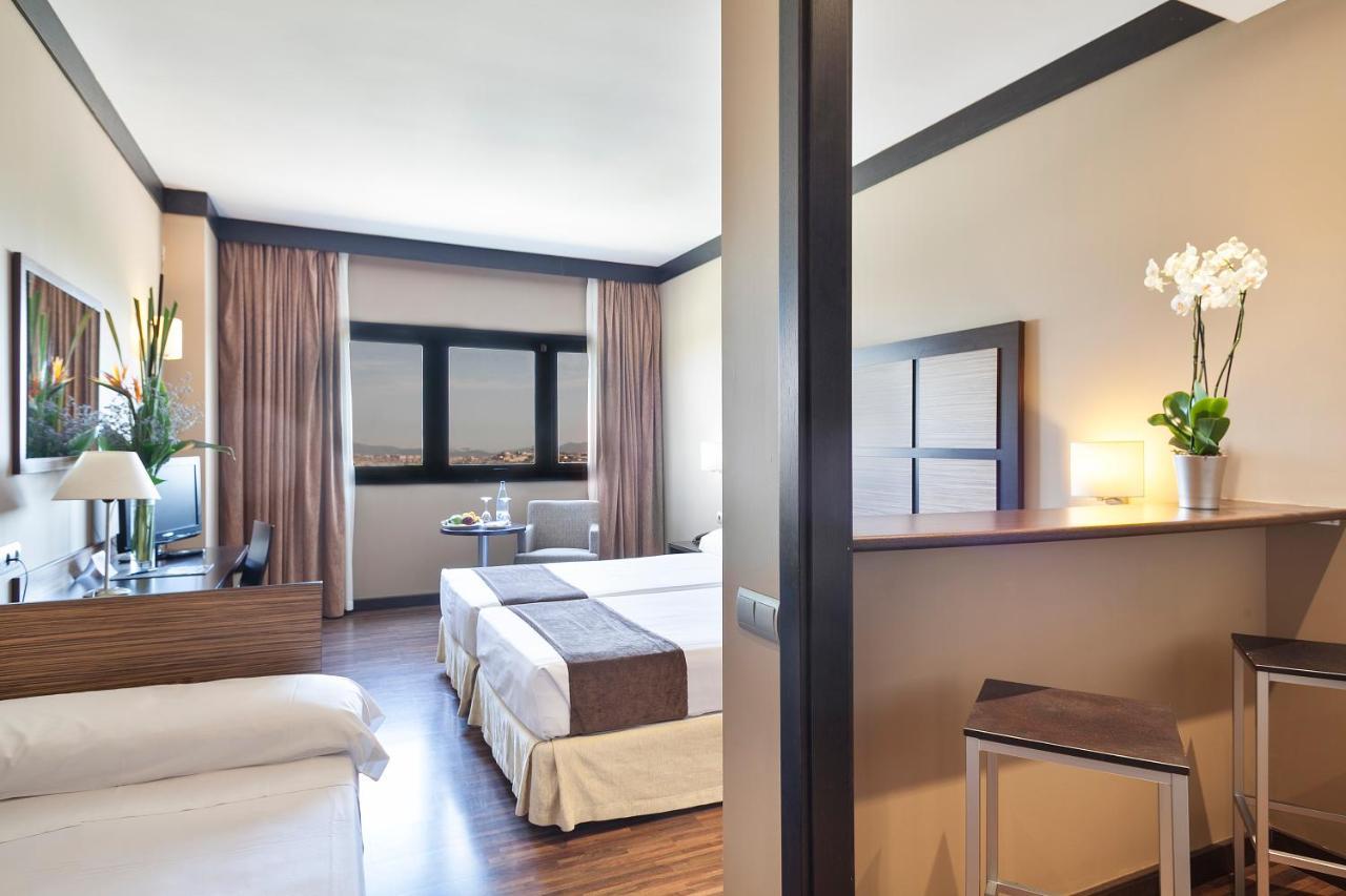 Aparthotel Attica 21 Valles Sabadell Exteriér fotografie